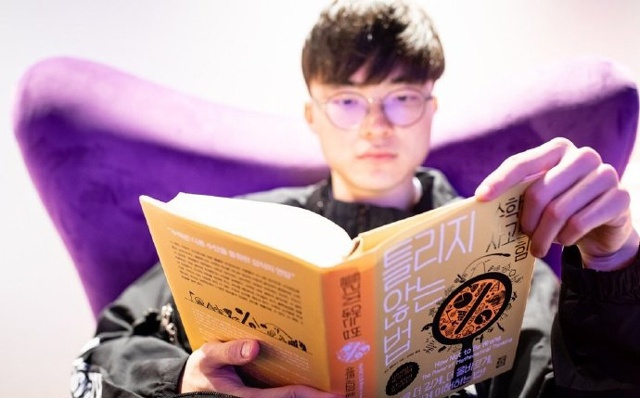 Faker: Tôi muôn SKT vô địch CKTG, chứ không phải LCK