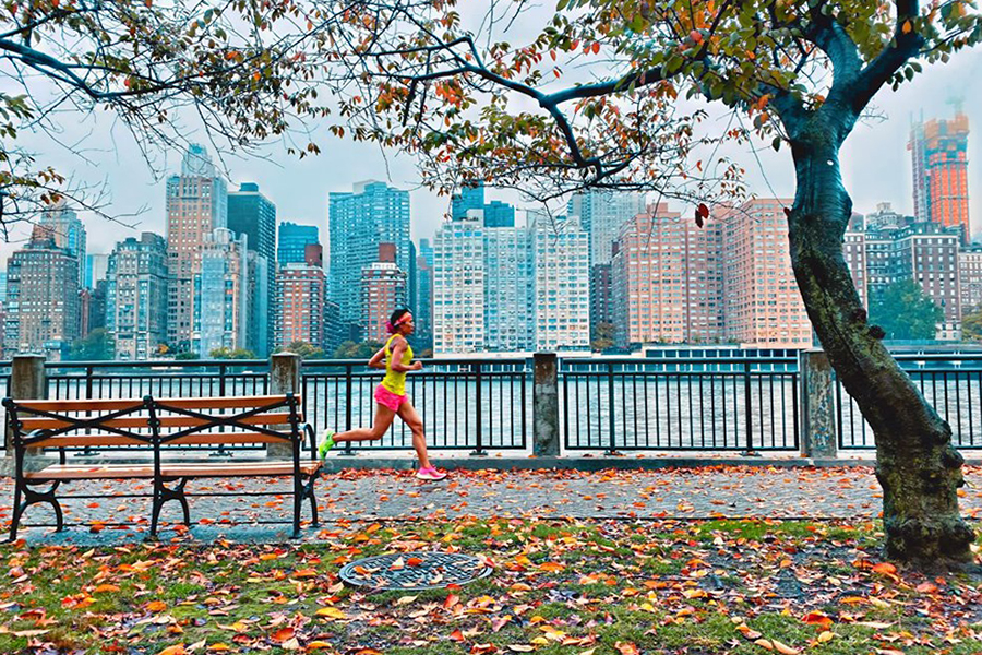 New York City Marathon 2019 dưới ống kính “bông hồng thép U50 người Việt”