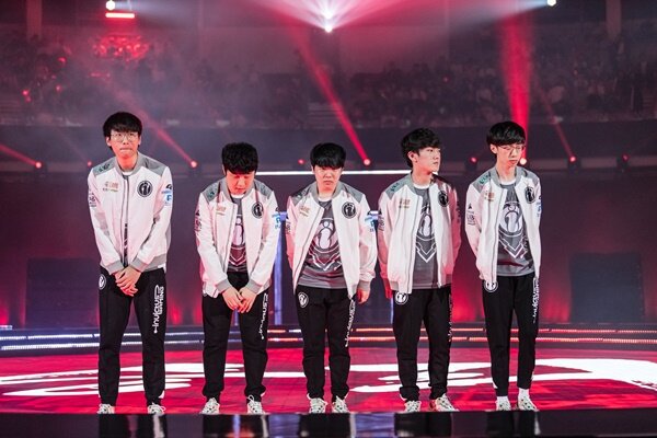 Lịch thi đấu CKTG 2019 hôm nay 2/11: Bán kết IG vs FPX