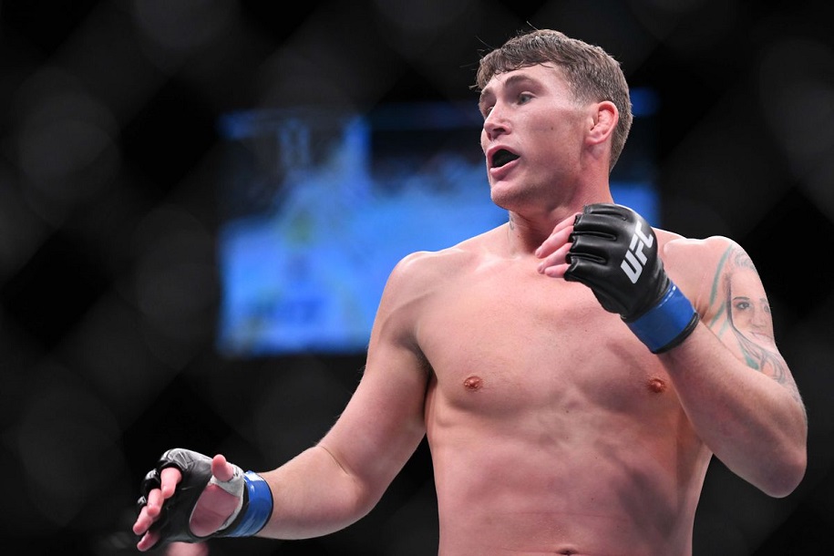 Darren Till chẳng quan tâm đến tiền phạt Kelvin Gastelum lố cân: "Có thì đem giúp Harris tìm con gái"