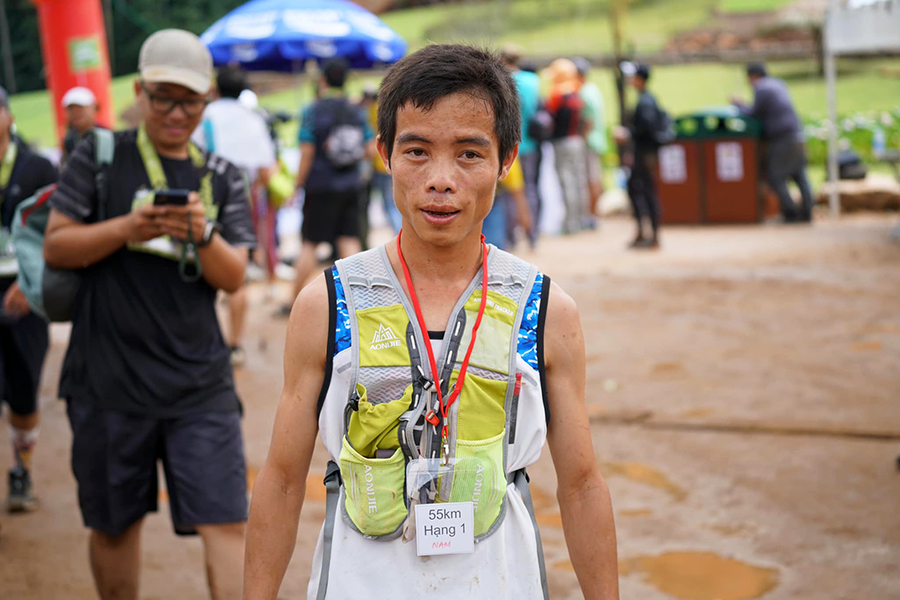 “Nhà vô địch giày thủng” đăng quang giải chạy địa hình trên cao nguyên Đà Lạt