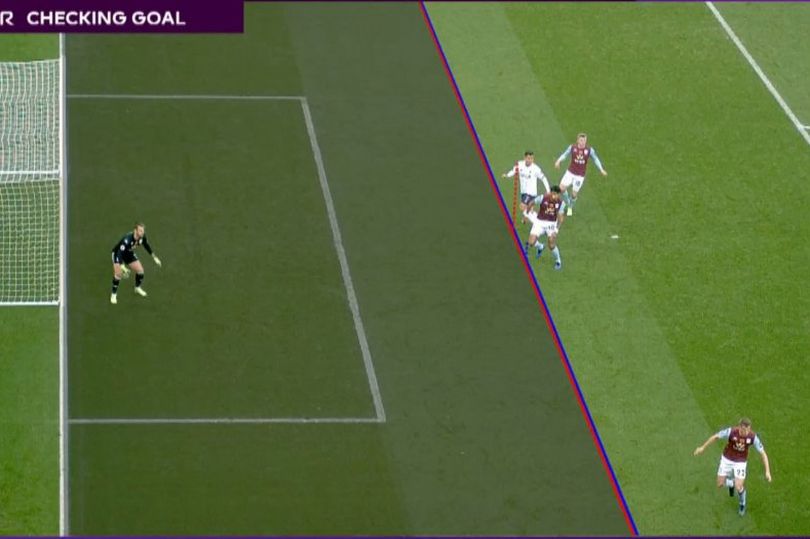Bàn thắng của Liverpool bị VAR từ chối được giải thích thế nào?