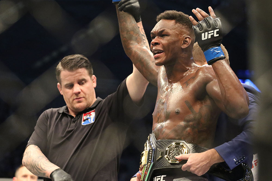Israel Adesanya chỉ muốn đấu Romero “vì mọi người tin ông ta có thể hạ tôi”