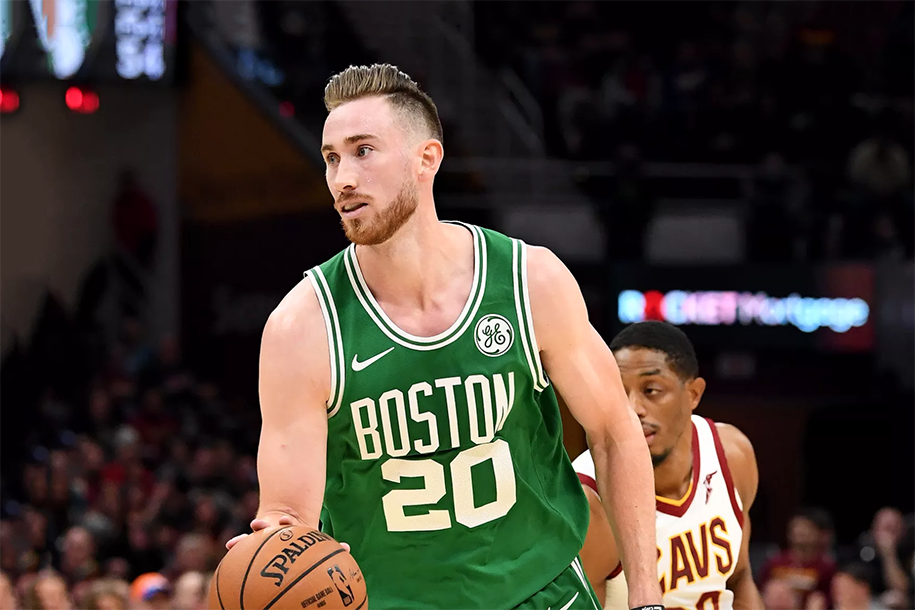 Gordon Hayward và trận đấu career-high sánh ngang huyền thoại Wilt Chamberlain