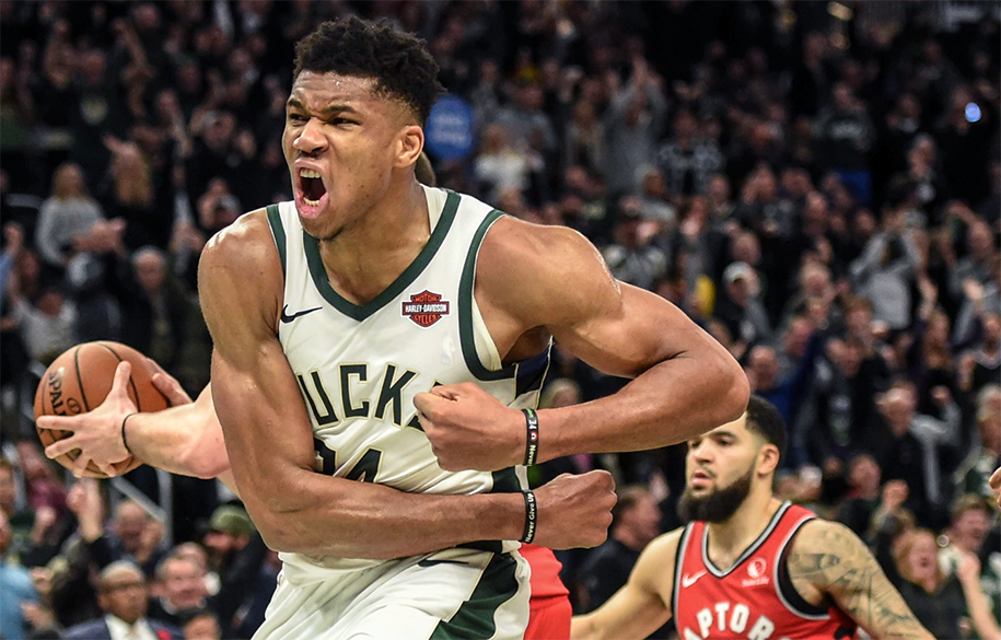 Load management? Giannis Antetokounmpo thậm chí còn chẳng muốn nghỉ buổi tập nào Load management? Giannis Antetokounmpo thậm chí còn chẳng muốn nghỉ buổi tập nào