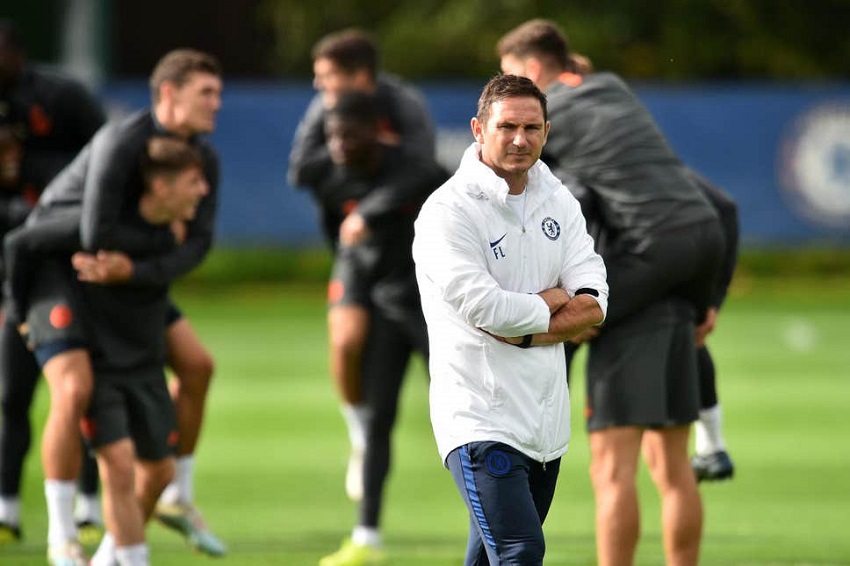 Lampard giải thích sự mê tín với Chelsea trước trận gặp Crystal Palace