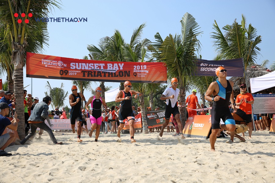 “Rái cá” tuyển thủ SEA Games 30 áp đảo đường đua Sunset Bay Triathlon 2019