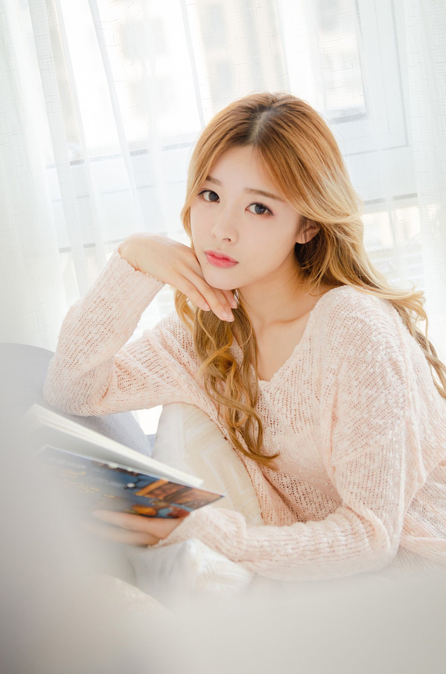 Những hot girl LMHT nổi tiếng vừa xinh đẹp vừa tài năng