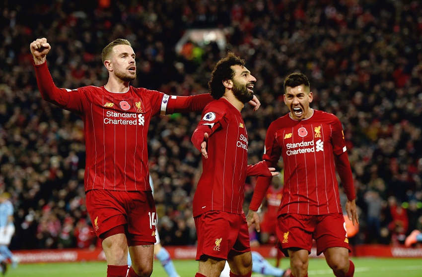 Salah thoát khỏi VAR khi bàn thắng của Liverpool bị nghi ngờ việt vị