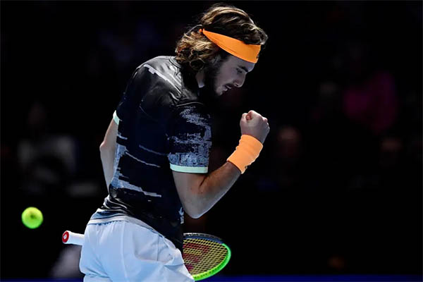 Kết quả quần vợt hôm nay, 11/11: Tsitsipas lần đầu thắng Medvedev
