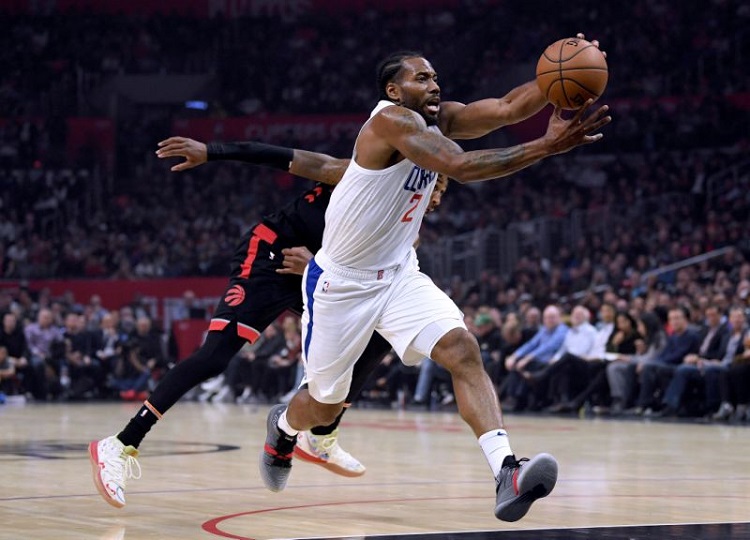 Kawhi Leonard dẫn dắt LA Clippers vượt khó trong chiến thắng trước đội bóng cũ