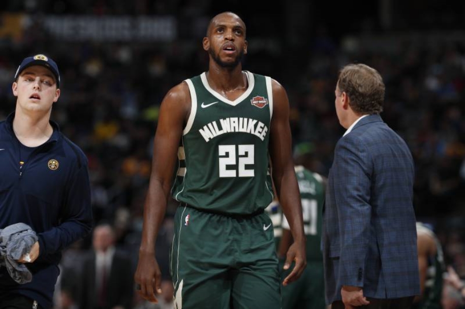 Khris Middleton chấn thương đùi, nghỉ thi đấu 1 tháng
