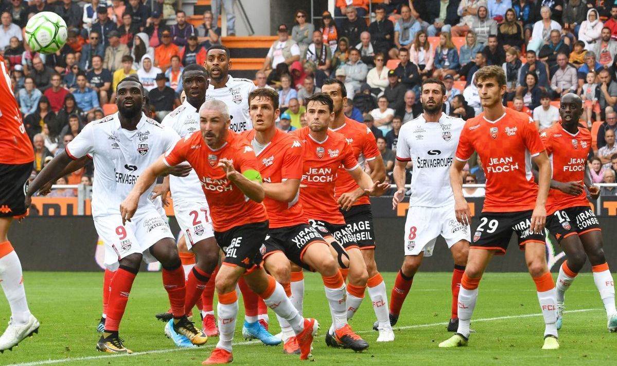 Soi kèo Lorient vs Guingamp 23h30, ngày 16/11 (Cúp Quốc Gia Pháp)