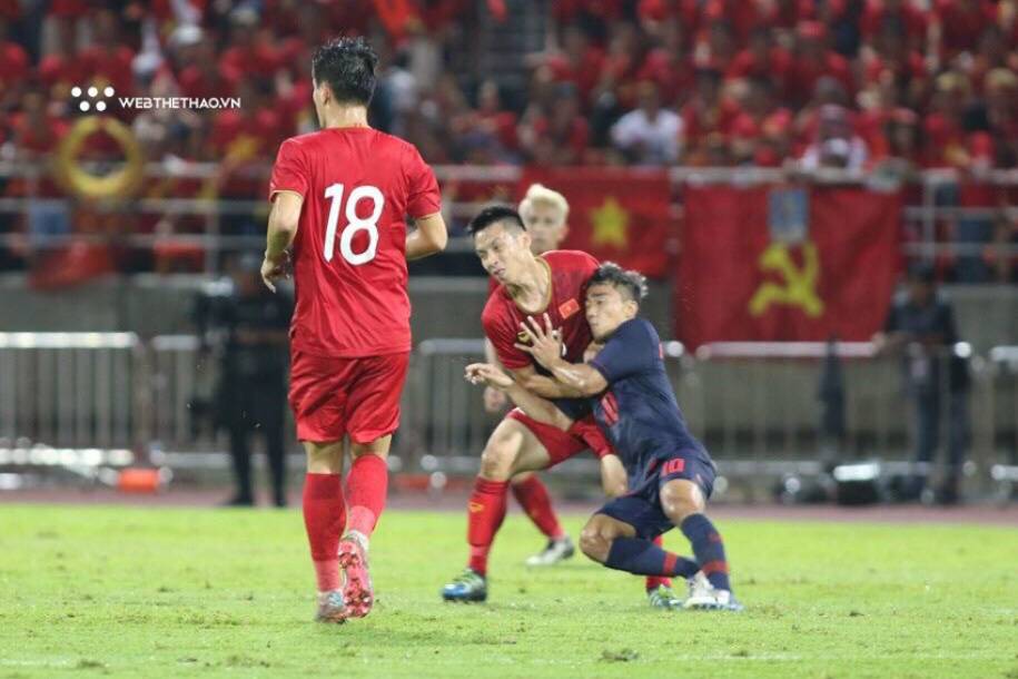 Thi đấu như lên đồng, lần đầu tiên Việt Nam sắm vai “cửa trên” trước người Thái