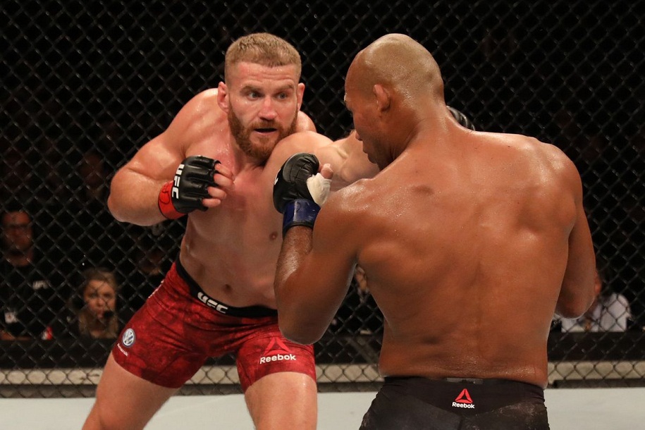 KẾT QUẢ UFC Sao Paolo: Jan Blachowicz thắng Ronaldo Souza sau trận đấu cầm chừng