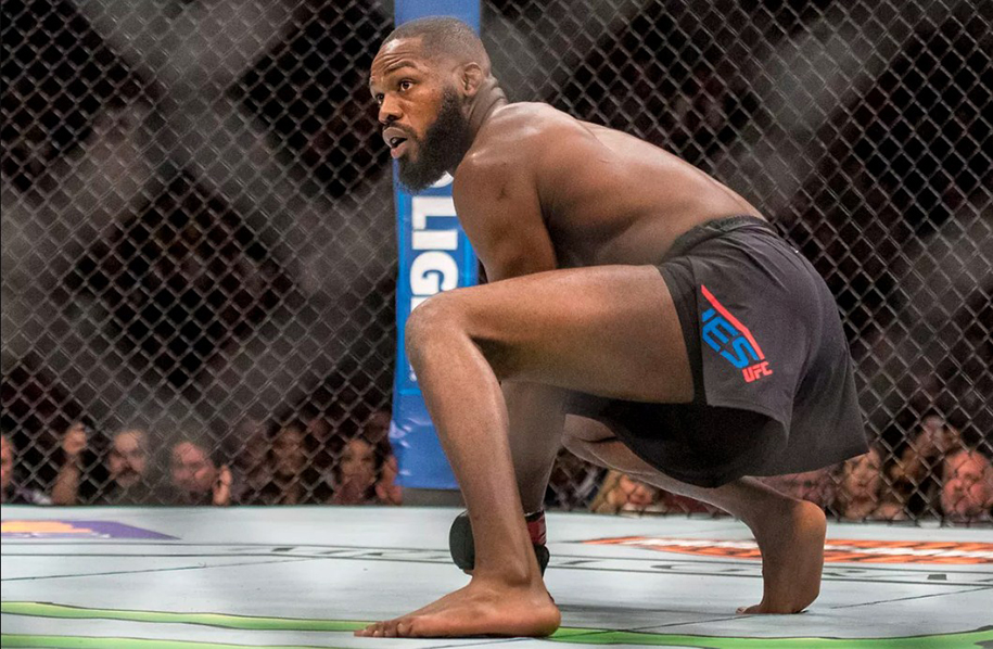 Jon Jones kể chuyện gặp ác mộng và giải thích tư thế trườn bò kì quái Jon Jones kể chuyện gặp ác mộng và giải thích tư thế trườn bò kì quái
