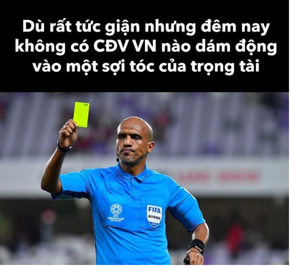 Ảnh chế siêu hài hước sau trận lượt về Việt Nam và Thái Lan