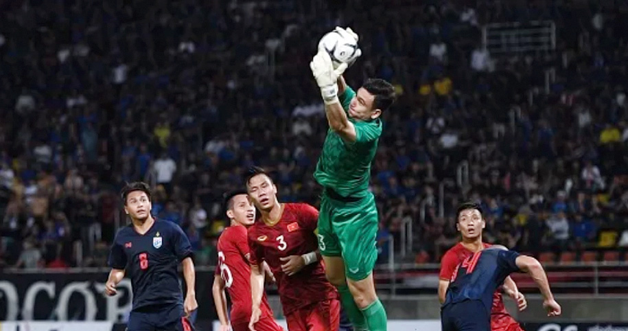 Tỏa sáng trước Thái Lan, Đặng Văn Lâm mơ World Cup cùng ĐT Việt Nam