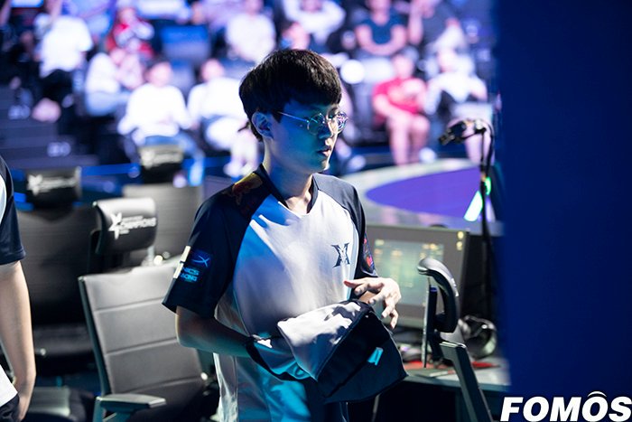 Tin chuyển nhượng LMHT 21/11: SKT có người Đi rừng mới
