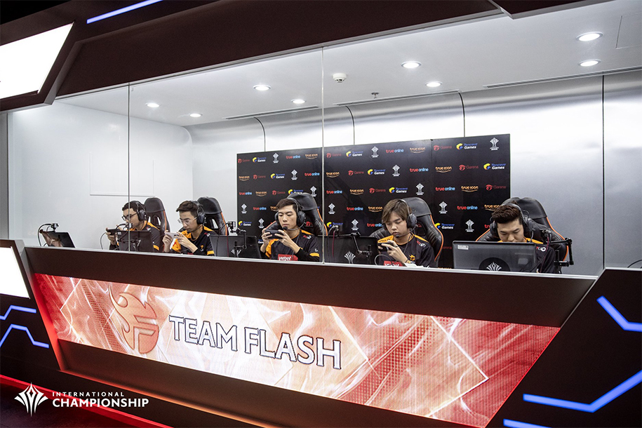 Team Flash vs IGP Gaming: Derby Việt Nam ở bán kết AIC Liên quân 2019