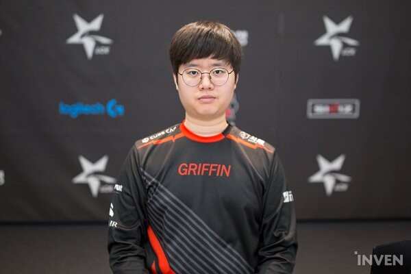 Các tuyển thủ của Griffin nói gì về lệnh cấm dành cho cvMax?