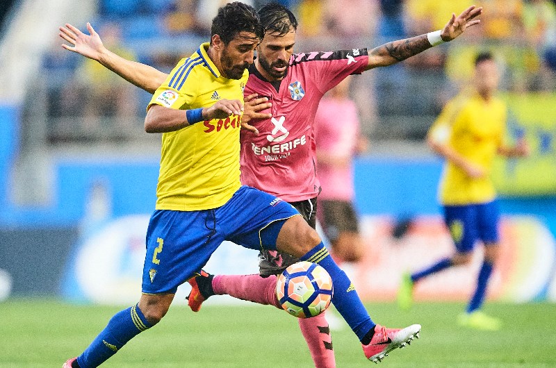 Soi kèo Racing Santander vs Extremadura UD 00h00, ngày 24/11 (hạng 2 Tây Ban Nha)