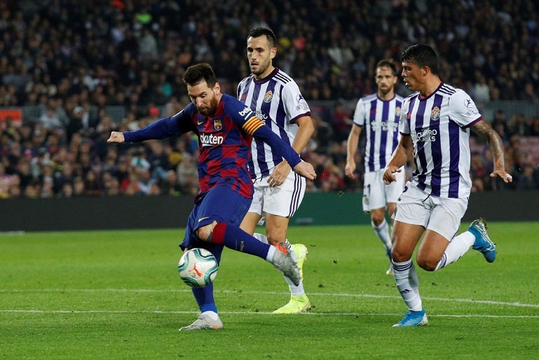 Messi cứu hàng công phá sản của Barca bằng ảnh hưởng khó tin Messi cứu hàng công phá sản của Barca bằng ảnh hưởng khó tin