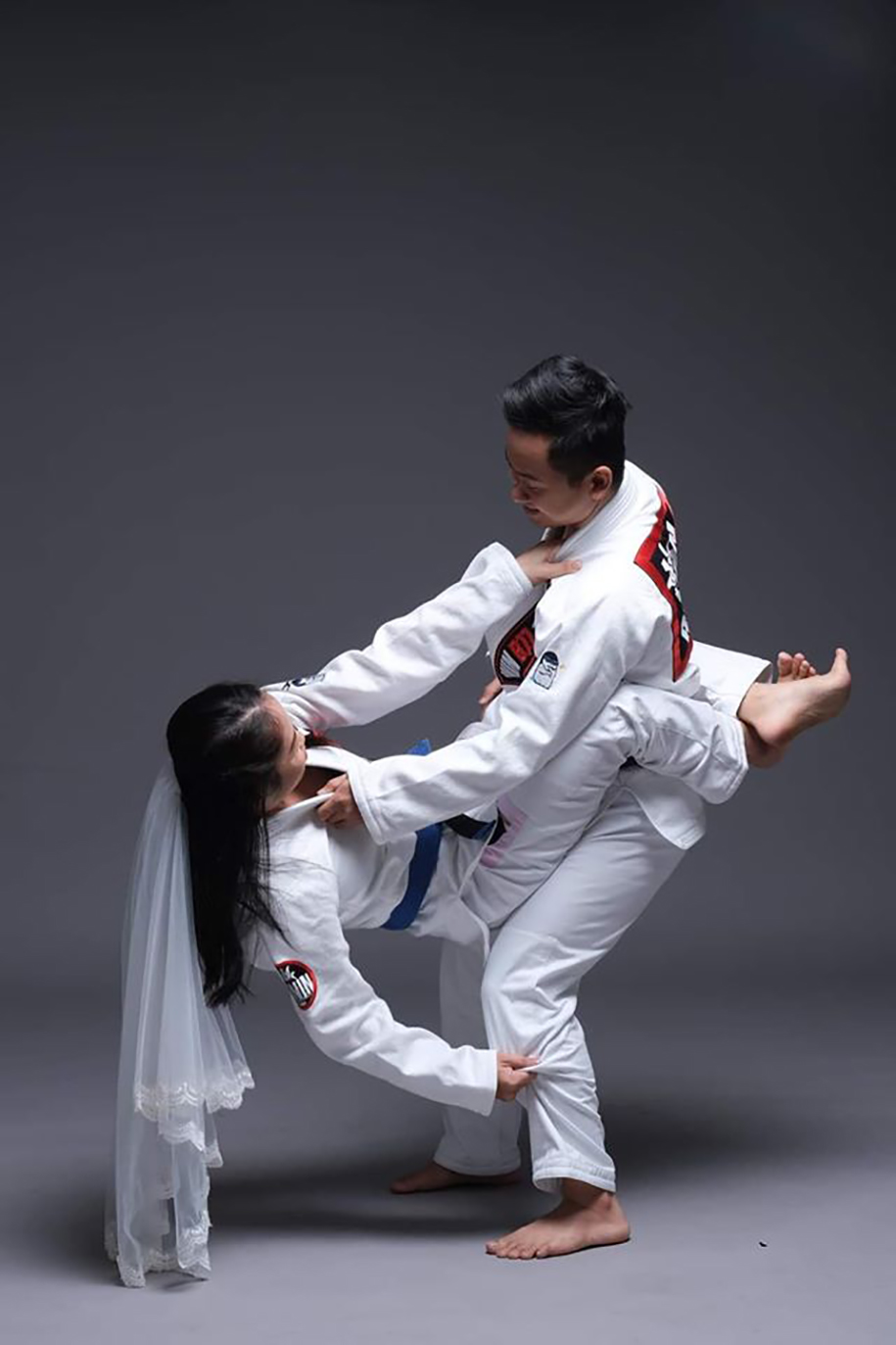 Ngắm bộ ảnh cưới Nhu Thuật độc nhất của cặp đôi Tiến Anh - Như Ngọc Ngắm bộ ảnh cưới Nhu Thuật độc nhất của cặp đôi Tiến Anh - Như Ngọc