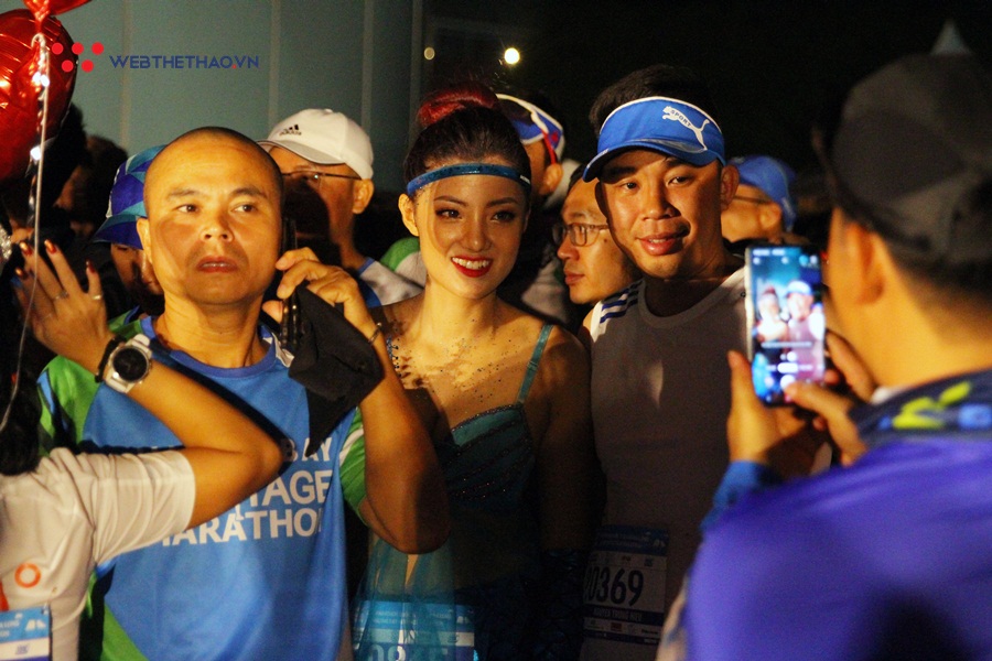 “Nàng tiên cá lên bờ” ở Halong Bay International Heritage Marathon 2019 là ai? “Nàng tiên cá lên bờ” ở Halong Bay International Heritage Marathon 2019 là ai?
