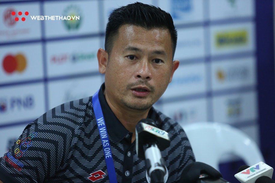 HLV trưởng U22 Brunei tránh nói cụ thể lý do "Thái tử"... được vào sân