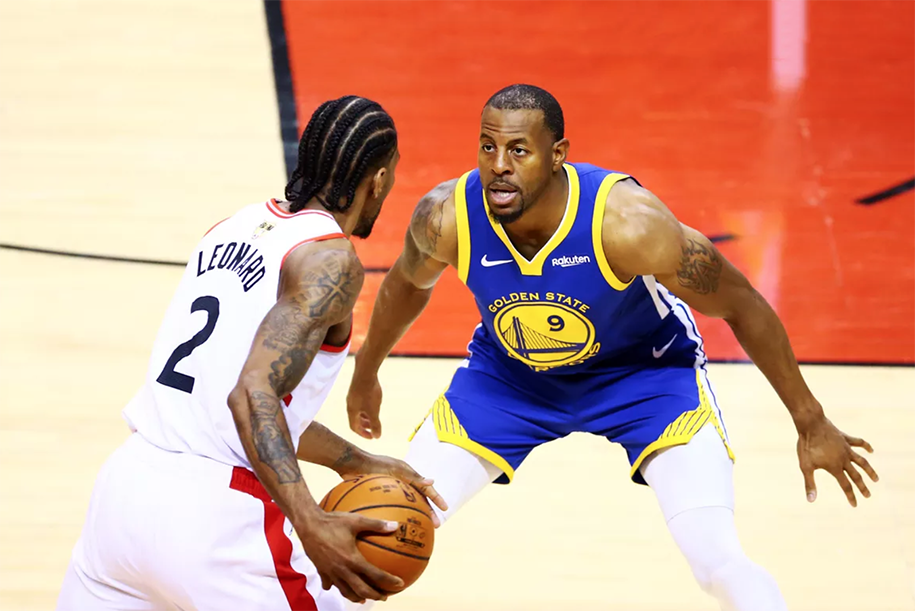 Memphis Grizzlies đang dồn ép LA Lakers và các đội bóng khác về Andre Iguodala