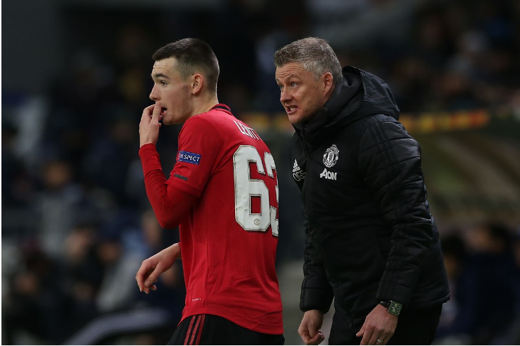 Để đối thủ ngược dòng khó tin, Arsenal và MU có nguy cơ mất ngôi đầu tại Europa League