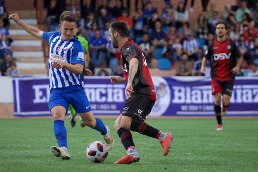 Nhận định Ponferradina vs Albacete 0h ngày 01/12 (Giải Hạng 2 Tây Ban Nha)