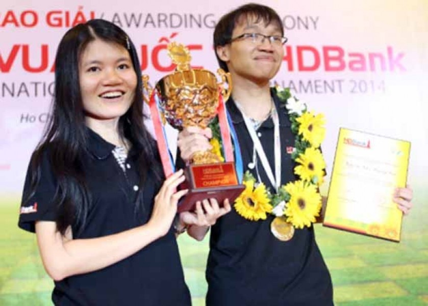 T&igrave;nh y&ecirc;u lung linh của cặp vợ chồng duy nhất trong đo&agrave;n TTVN dự SEA Games&nbsp;30