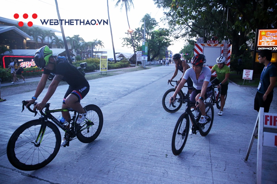Tuyển thủ triathlon Việt Nam thư thái trước “ngày thi đấu lịch sử” tại SEA Games 30 Tuyển thủ triathlon Việt Nam thư thái trước “ngày thi đấu lịch sử” tại SEA Games 30