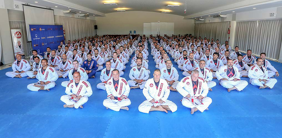 Mặt Tối Brazillian Jiujitsu: Gia Trưởng, Độc Tài, Cuồng Tín (Phần 1)