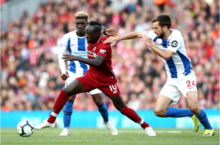Van Dijk sắm vai tiền đạo, Liverpool nhọc nhằn hạ chú lùn Brighton