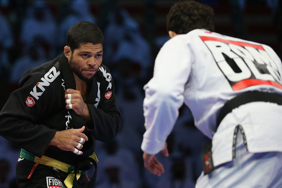 Mặt tối của BJJ: Những trò lố, hay là Galvao và Rickson Gracie.