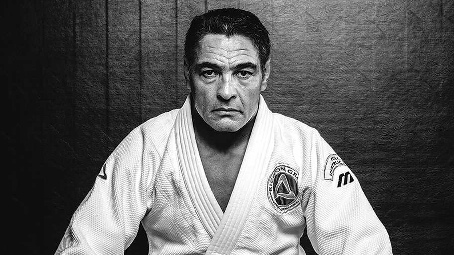 Mặt tối của BJJ: Những trò lố, hay là Galvao và Rickson Gracie.