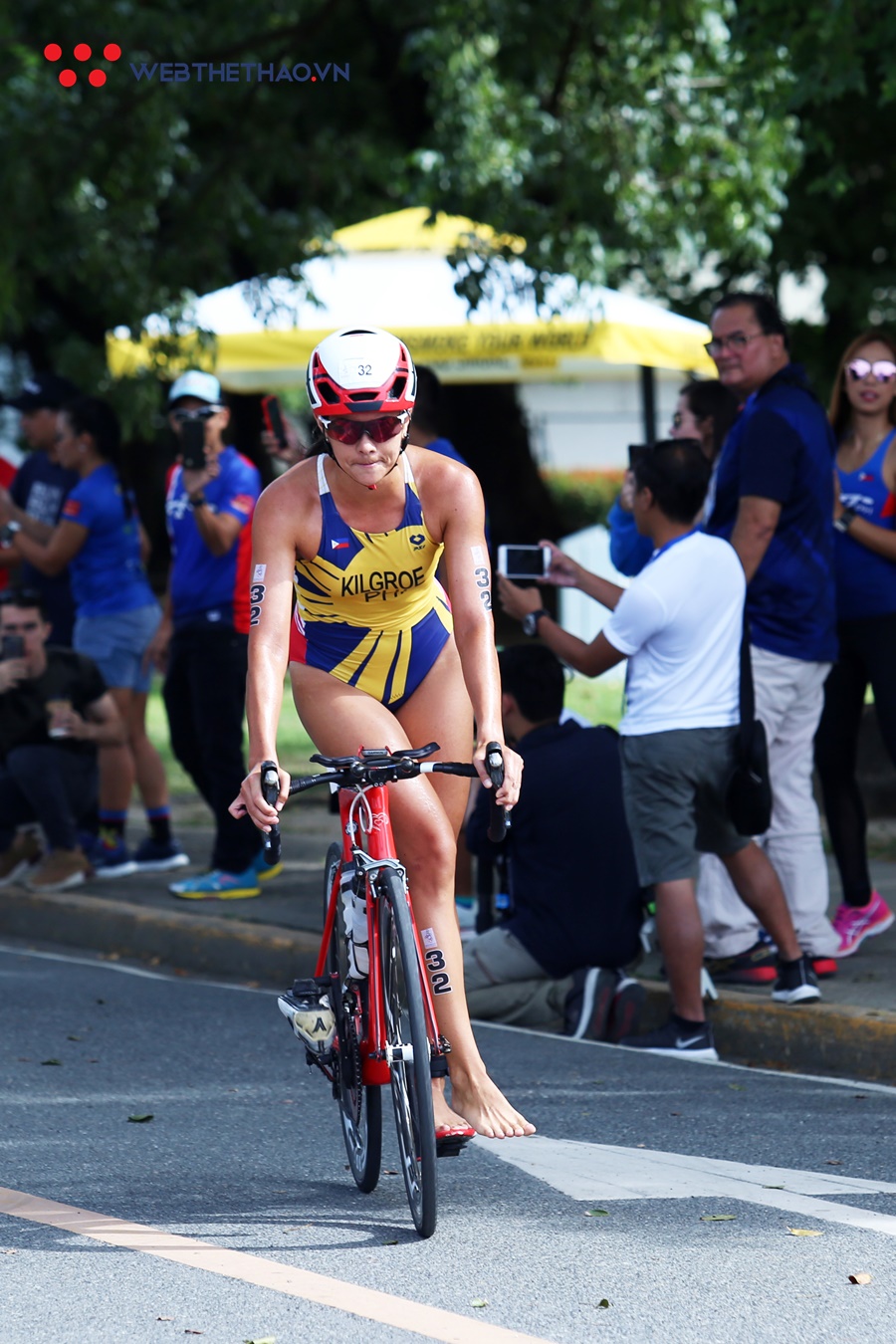 Người mẫu Philippines “xé toang” đường đua triathlon SEA Games 30 bằng vẻ đẹp nóng bỏng Người mẫu Philippines “xé toang” đường đua triathlon SEA Games 30 bằng vẻ đẹp nóng bỏng
