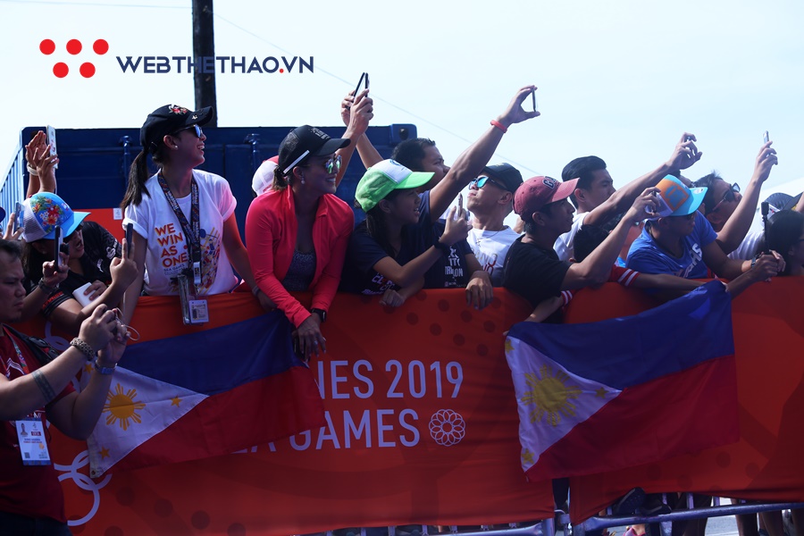 Người mẫu Philippines “xé toang” đường đua triathlon SEA Games 30 bằng vẻ đẹp nóng bỏng Người mẫu Philippines “xé toang” đường đua triathlon SEA Games 30 bằng vẻ đẹp nóng bỏng