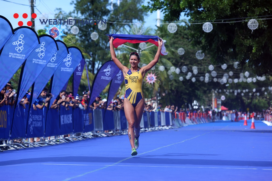 Người mẫu Philippines “xé toang” đường đua triathlon SEA Games 30 bằng vẻ đẹp nóng bỏng Người mẫu Philippines “xé toang” đường đua triathlon SEA Games 30 bằng vẻ đẹp nóng bỏng