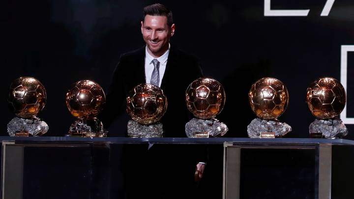 Messi lập kỷ lục giành Quả bóng vàng trong ngày Ronaldo vắng mặt Messi lập kỷ lục giành Quả bóng vàng trong ngày Ronaldo vắng mặt