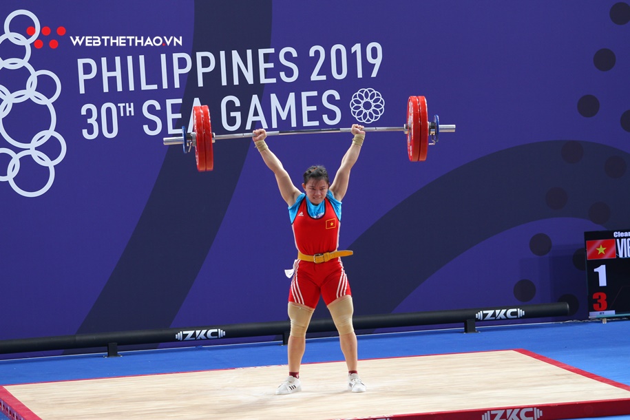 Giây phút sững sờ với sai lầm khó tin của VĐV chủ nhà giúp Hồng Thanh giành Vàng
