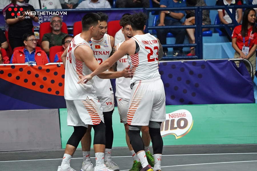 Dàn cầu thủ Việt Nam xứng danh nam thần bóng rổ SEA Games 30
