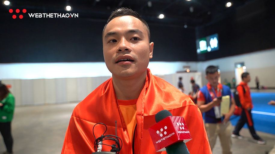 HCV Wushu Phạm Quốc Khánh trả lời phỏng vấn độc quyền Webthethao: Nén đau, vượt giới hạn bản thân để chạm tới vinh quang