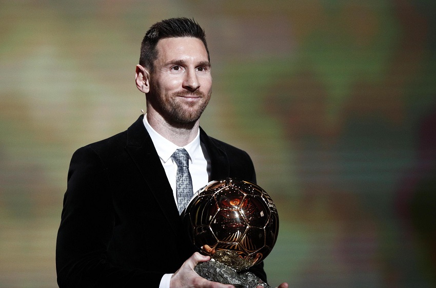 Messi đoạt Quả bóng vàng nhờ hơn Van Dijk số điểm sít sao khó tin Messi đoạt Quả bóng vàng nhờ hơn Van Dijk số điểm sít sao khó tin