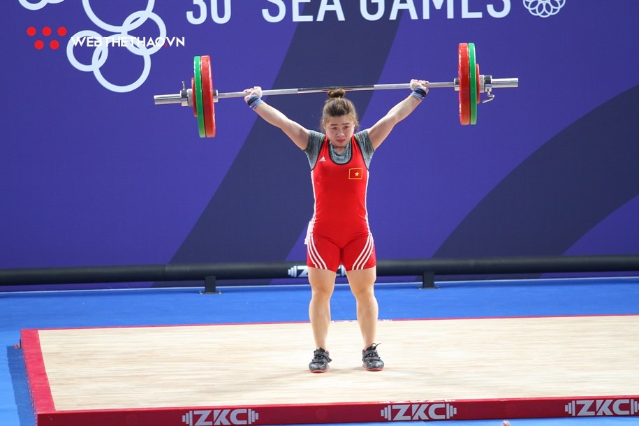 Đô cử Hoàng Thị Duyên không có thời gian ăn mừng HCV SEA Games 30