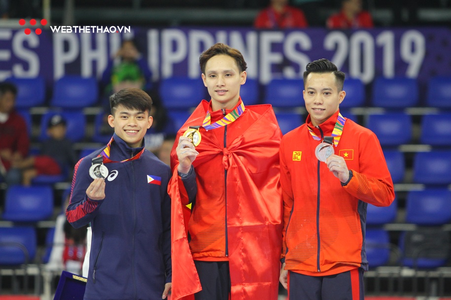 “Hotboy” Đinh Phương Thành hai lần đánh bại nhà VĐTG Carlos Yulo ở SEA Games 30
