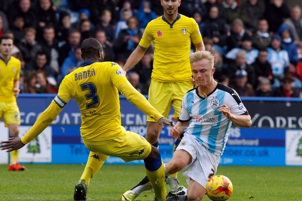 Nhận định Huddersfield Town vs Leeds United 19h30, 07/12 (vòng 20 Hạng Nhất Anh)